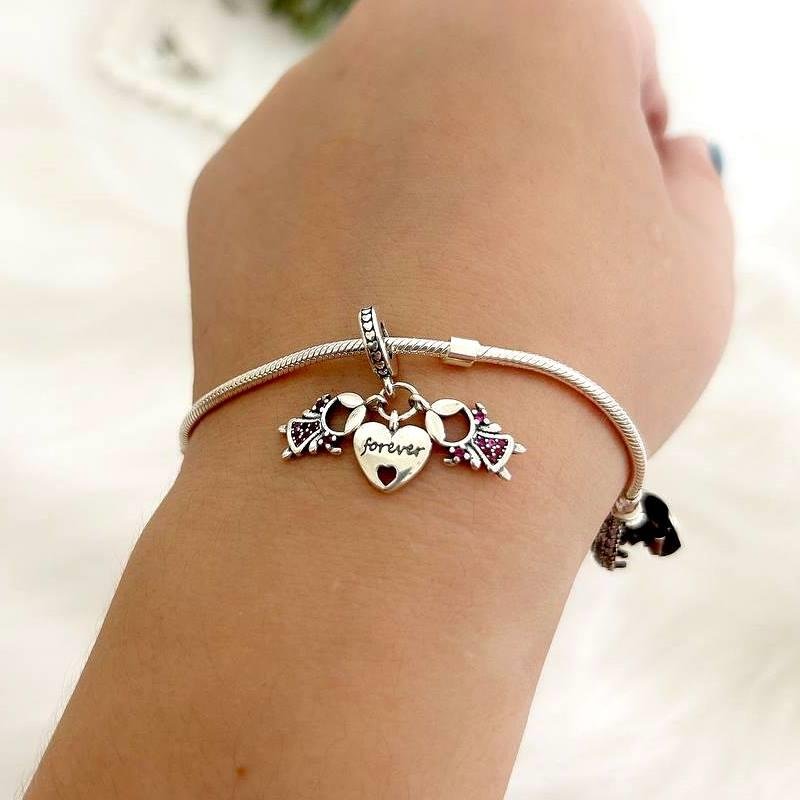 BERLOQUE PRATA 925 DUAS MENINAS CORAÇÃO FOREVER